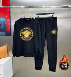 Picture of Versace Sweater Suits _SKUVersaceM-4XLkdtn11642957